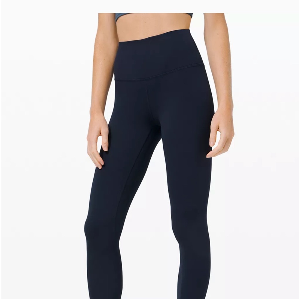 Lululemon True Navy Align HR 23” size 4 leggings